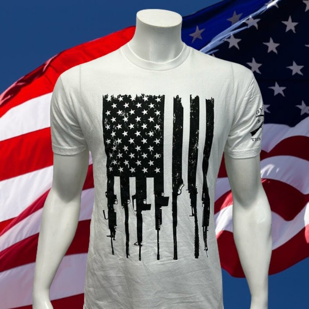 Grunt Style White-Black US Flag Long Guns Short Sleeve Men's T-Shirt Small New